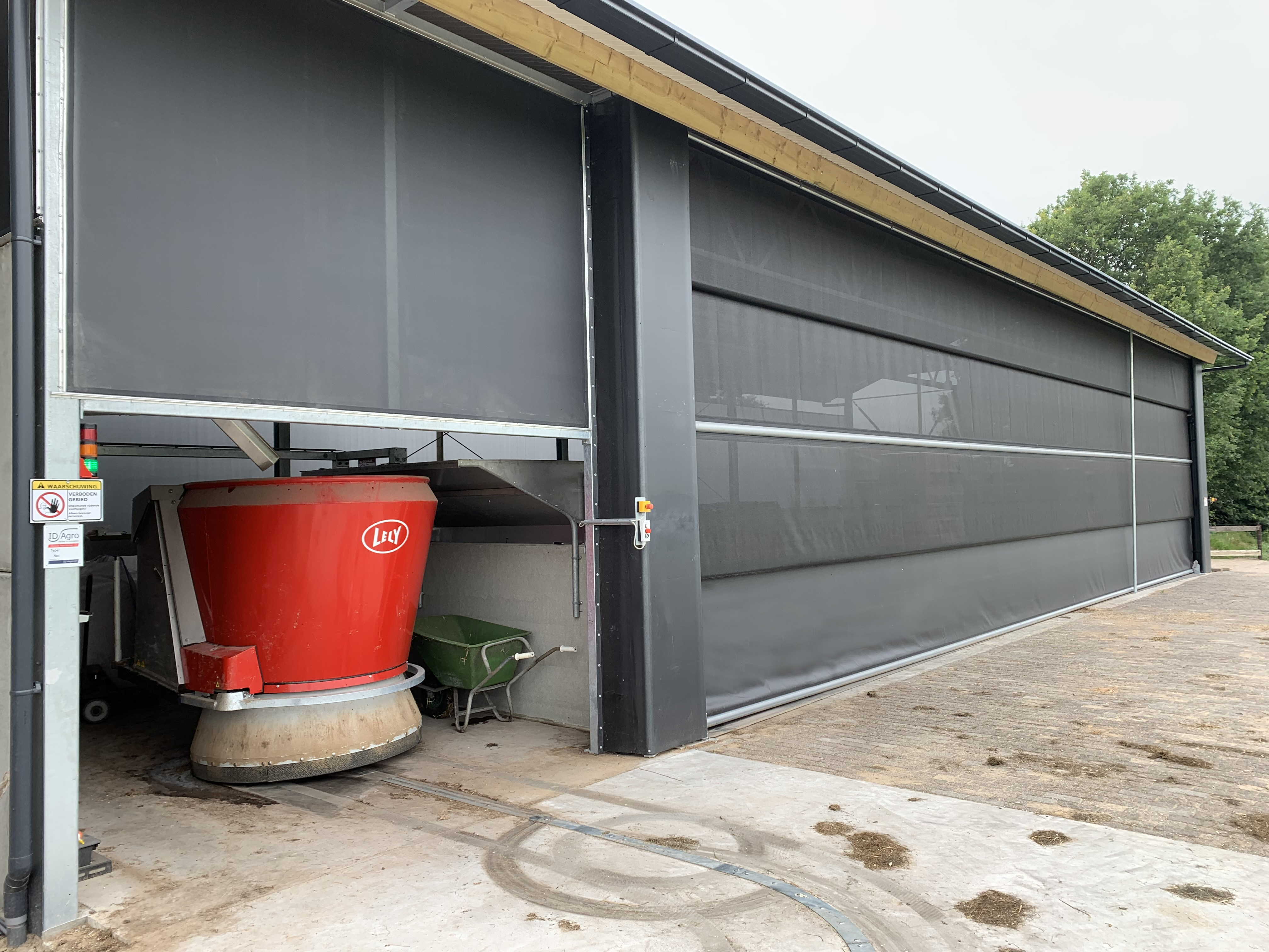 Modular Feed Kitchen for 140 cows 