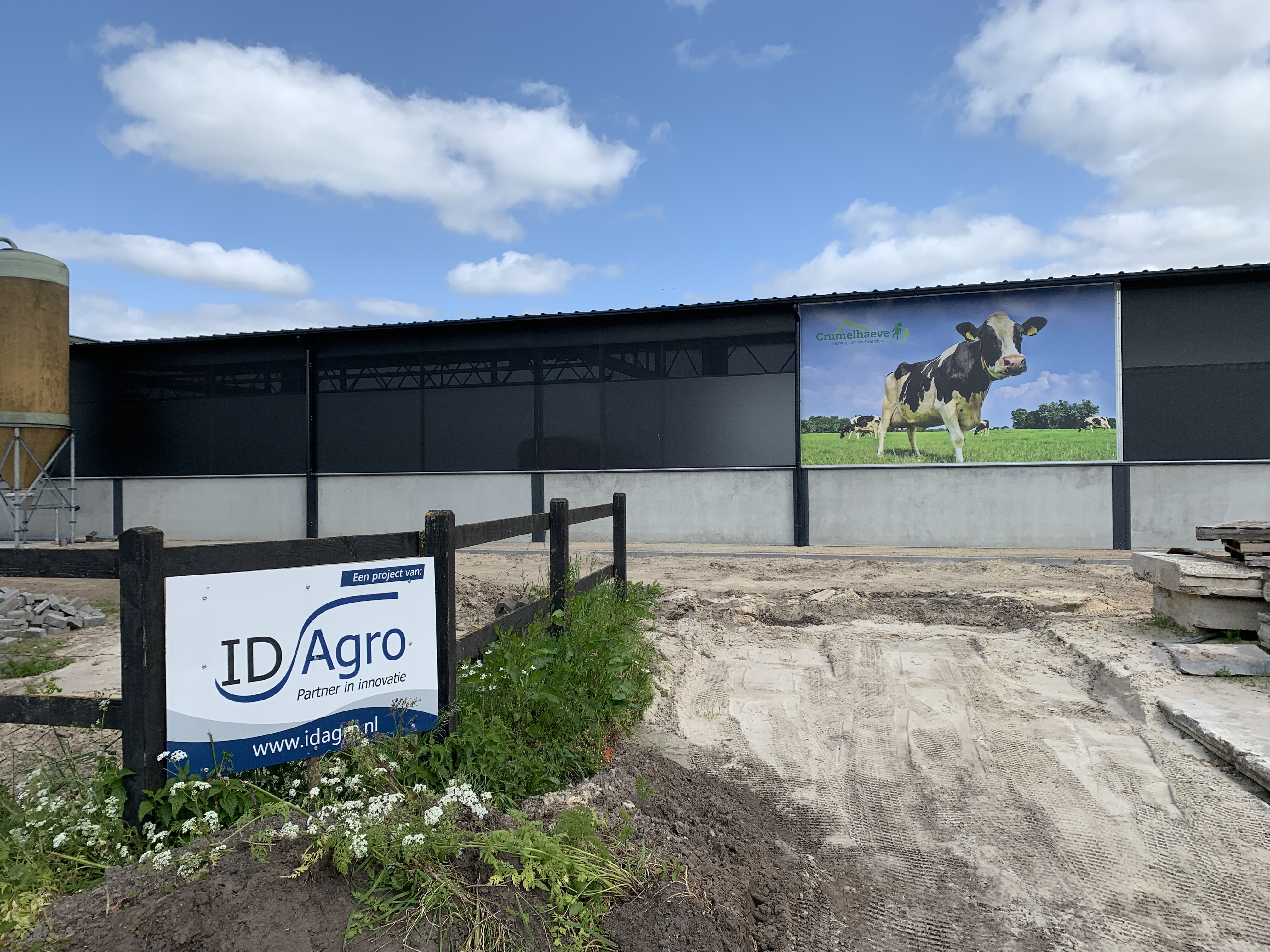 Feed Kitchen 30 with shed