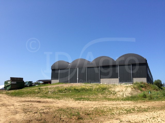 Cow Lounge in Normandy, France for 90 dairy cows